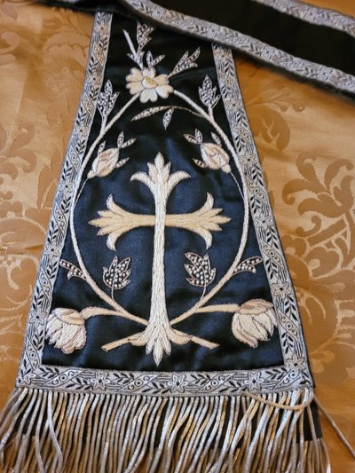 Embroidered priest's stole, early 20th century