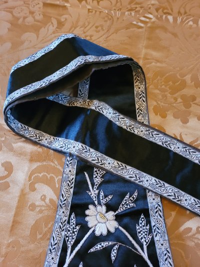 Embroidered priest's stole, early 20th century