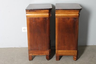 Antique pair of Cappuccino bedside tables in solid walnut from Lombardy 1840. Restored. Size L 49 x 35.