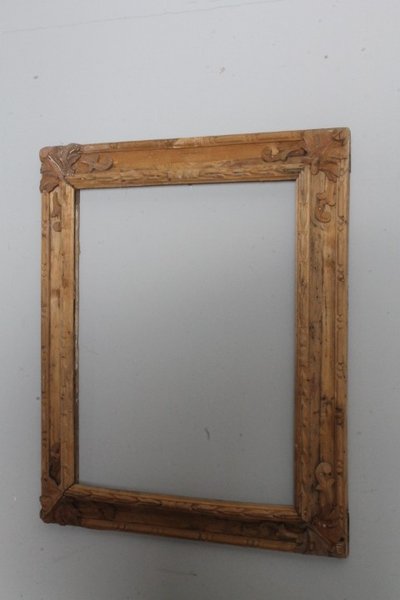 Antique carved solid wood frame from the 17th – 18th century. Size: 54.3 x 43.1 cm.