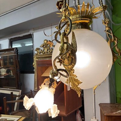 Antico strepitoso Lampadario fine 800 Liberty di grandi dimensioni Cigni . Vetro e bronzo dorato . 