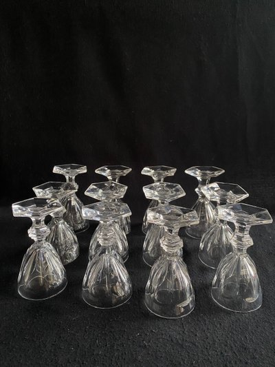 Baccarat set of 45 Harcourt crystal glasses