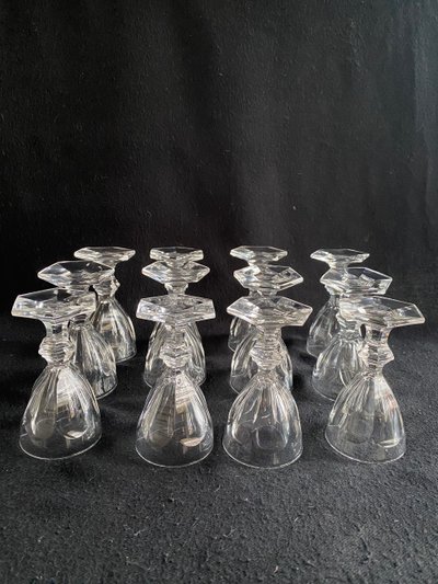 Baccarat set of 45 Harcourt crystal glasses