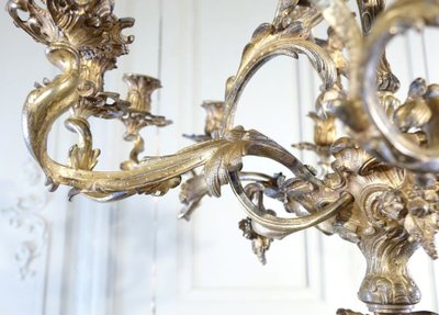 Lustre De Style Louis XV En Bronze Doré