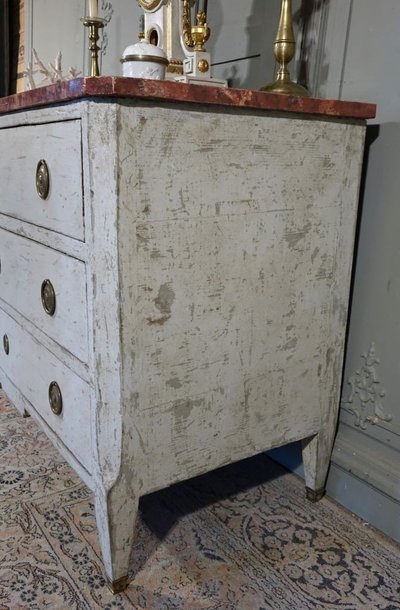 Commode d'époque Louis XVI / Directoire. Plateau Faux Marbre.