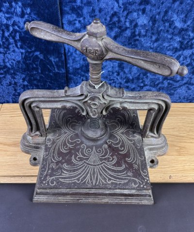 Art Nouveau Period Cast Iron Binder Press