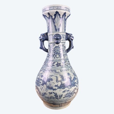 Asie XIX : Très Grand Vase En Porcelaine A Décors De Scénes Animées / H 62cm