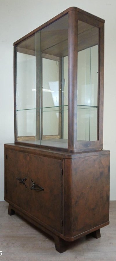 Art Deco Period Bookcase In Lacquered Wood In Faux Semblant De Tôle A Patine Rouille Circa 1930