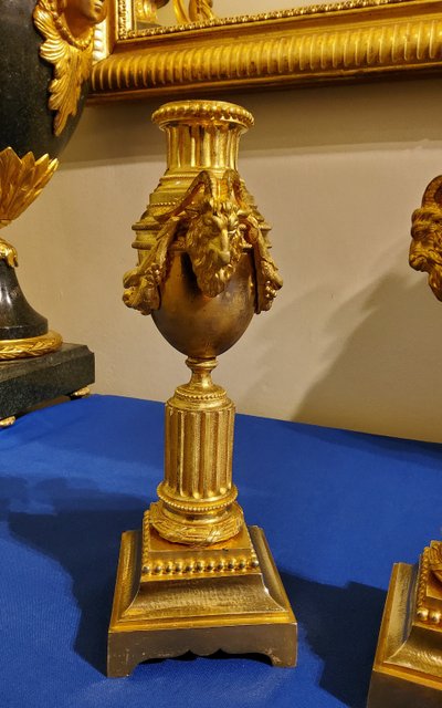 Reversible vases in gilded bronze Candlesticks Louis XVI style 19th century