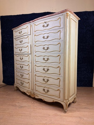 Semainier Arbalète A Double Rang De Tiroirs Style Louis XV En Bois Laqué Et Doré circa 1900