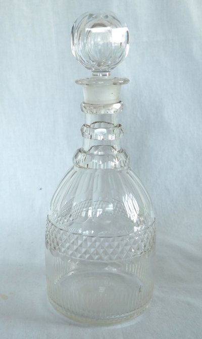 Le Creusot: cut-crystal whisky or cognac decanter - circa 1830