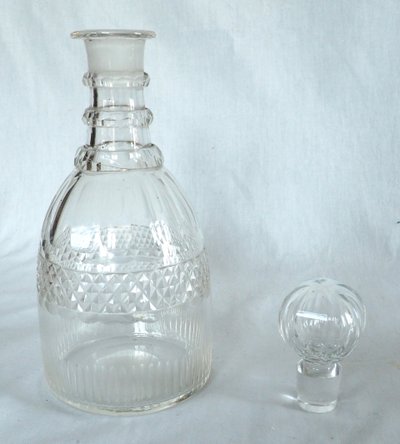 Le Creusot: cut-crystal whisky or cognac decanter - circa 1830