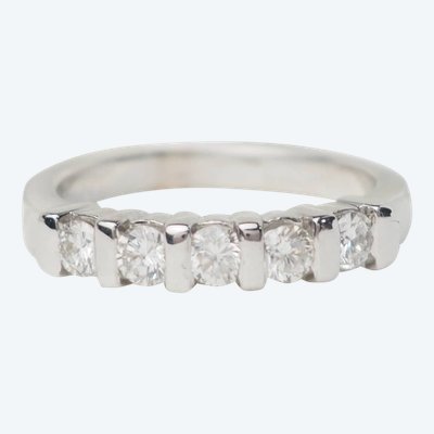 Half wedding band in white gold and diamonds 0.60ct