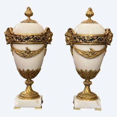 Paar Vase Gedeckt Marmor Und Bronze Stil Louis XVI