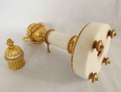 Pair of gilt bronze and marble cassolettes with upside-down candlesticks, Louis XVI style