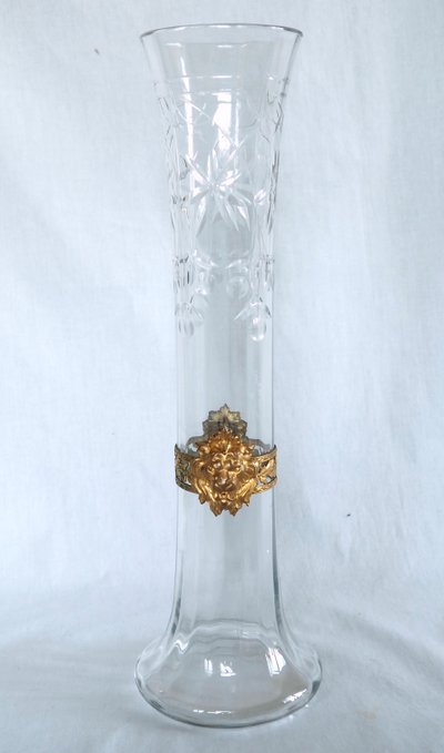 Very large Baccarat cut crystal vase, gilded brass mount with lion's head - circa 1900