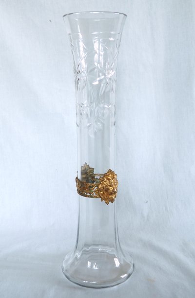 Very large Baccarat cut crystal vase, gilded brass mount with lion's head - circa 1900