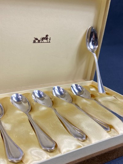 Complete set of 12 Louis XV style silver plated moka spoons signed Hermès