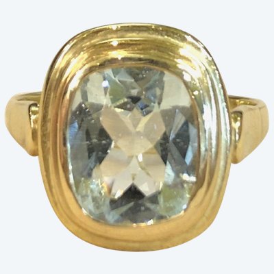 Aquamarine ring