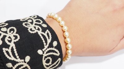 Yellow Gold And Cultured Pearl Bracelet