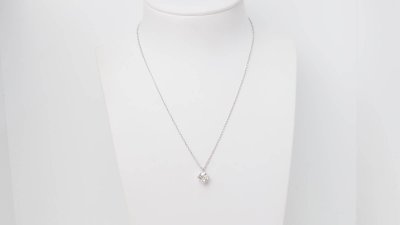 Solitaire necklace in white gold and 1.40ct diamond