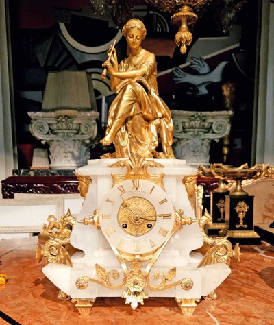 Napoleon III clock In alabaster signed