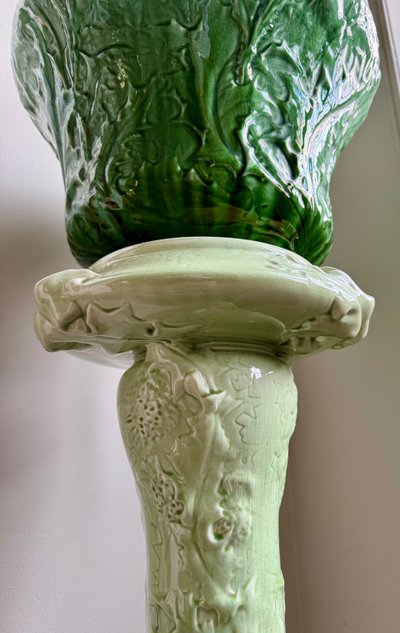 Sellette and its Art Nouveau pot cover