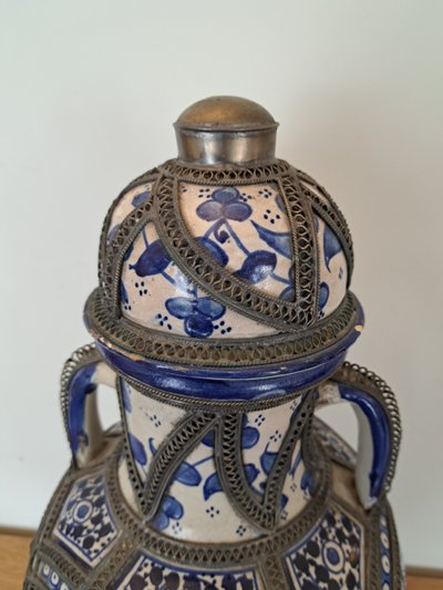 Morocco , Large Covered Pot , Earthenware , Metal , XX°.