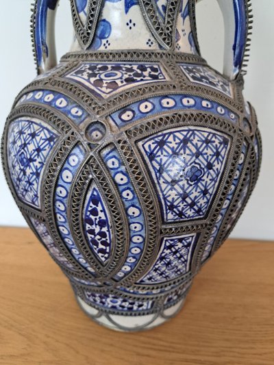 Morocco , Large Covered Pot , Earthenware , Metal , XX°.