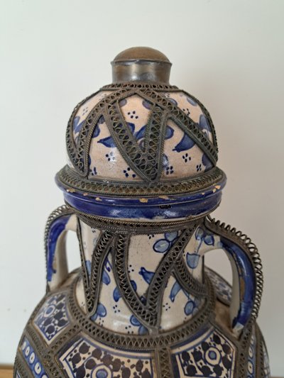 Morocco , Large Covered Pot , Earthenware , Metal , XX°.