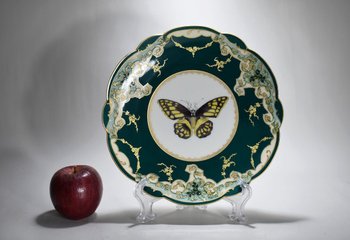 Belle Assiette En Porcelaine De Limoges.fin 19ème