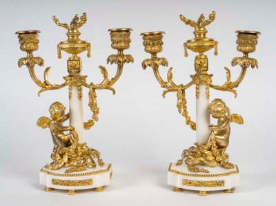 Une Garniture En Bronze Doré Et Marbre Blanc; XIXème Siècle