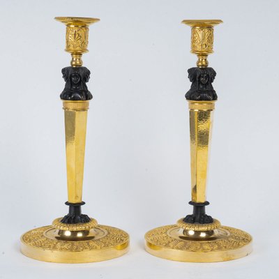 Claude Galle (1759 - 1815) Montée en lampes paire de Flambeaux aux Merveilleuses en Bronze 1810