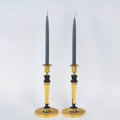 Claude Galle (1759 - 1815) Montée en lampes paire de Flambeaux aux Merveilleuses en Bronze 1810