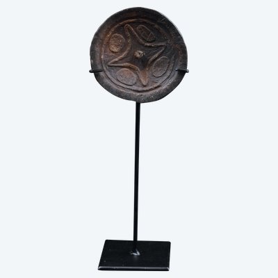 Ritual spinning top, sculpture, Oceanic art, Papua New Guinea, tribal art, Oceania