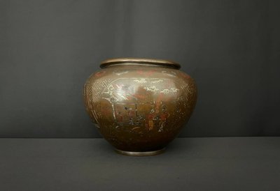 South China or Vietnam. Bronze Vase with Metal Inlaid Decoration. 19th Century.