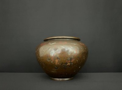 South China or Vietnam. Bronze Vase with Metal Inlaid Decoration. 19th Century.