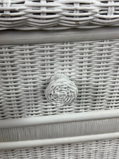 Curved chest of drawers in white woven rattan 1980's