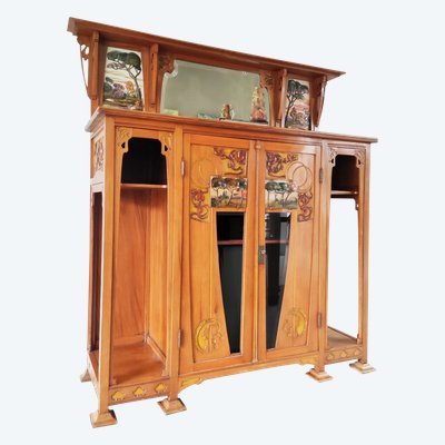 Italian Art Nouveau cabinet