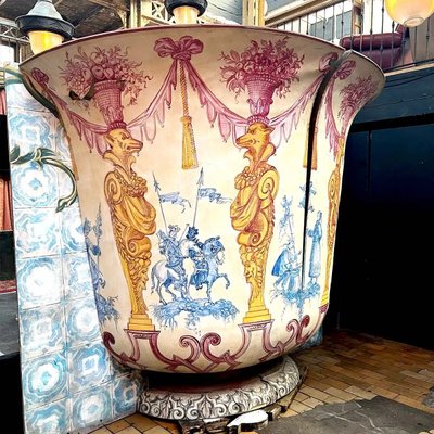 Décors De Théâtre En Forme De Vase