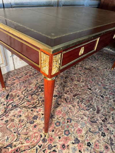 Large Louis XIV style desk from the end of the 19th century