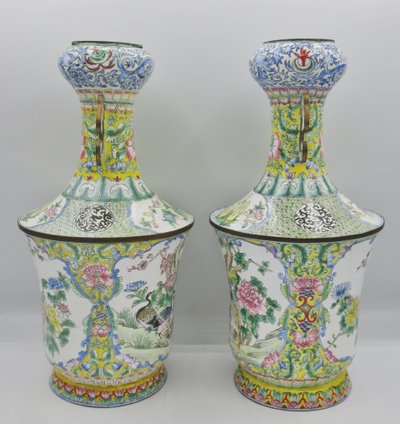 Paire de vases, Chine XIXe siècle. 