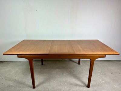 Scandinavian style extendable teak table by Nathan furniture 1960