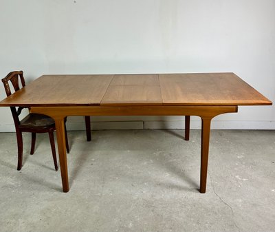 Scandinavian style extendable teak table by Nathan furniture 1960