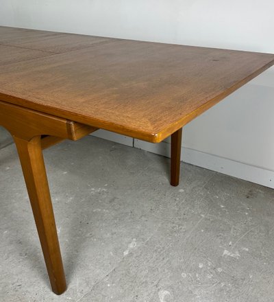 Scandinavian style extendable teak table by Nathan furniture 1960