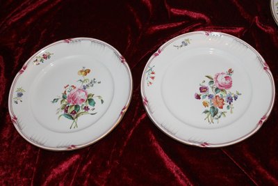 Dessert service in fine Lunéville earthenware with Saxon flower decoration, 19th century