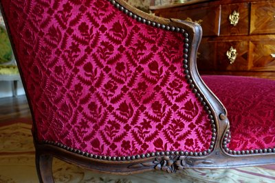 Broken Duchess - Chaise longue in velluto stropicciato stile Luigi XV, Manufacture Bonvallet