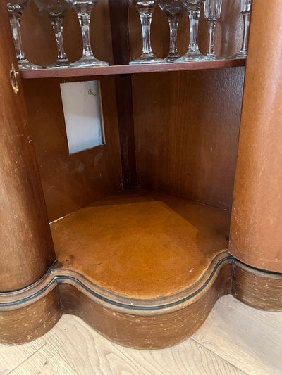 Superb Corner Cabinet in Burl Walnut Veneer - 19th Century