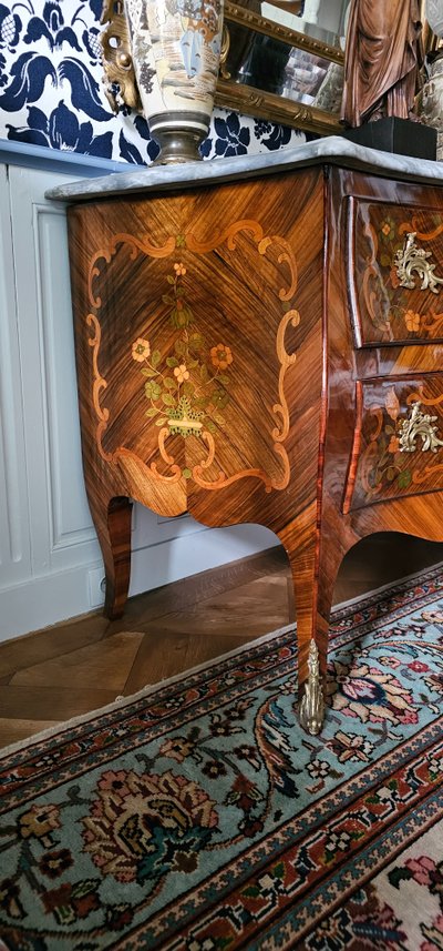 Louis XV period chest of drawers, regional work circa 1760.