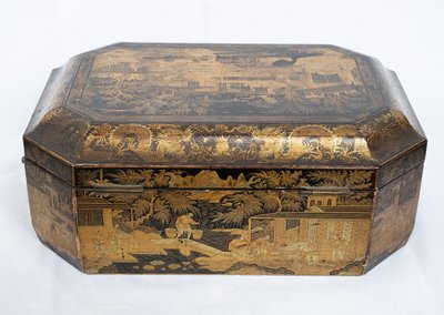 Antique papier-mâché jewelry box. France 19th century.